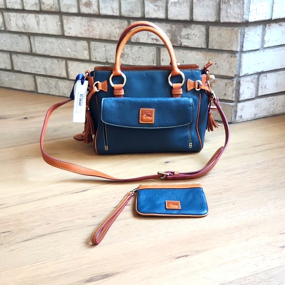 DOONEY & BOURKE Pebble Grain leather front pocket Satchel bag